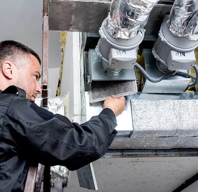 Why Homeowners & Businesses Trust Us in Lake Forest, IL?